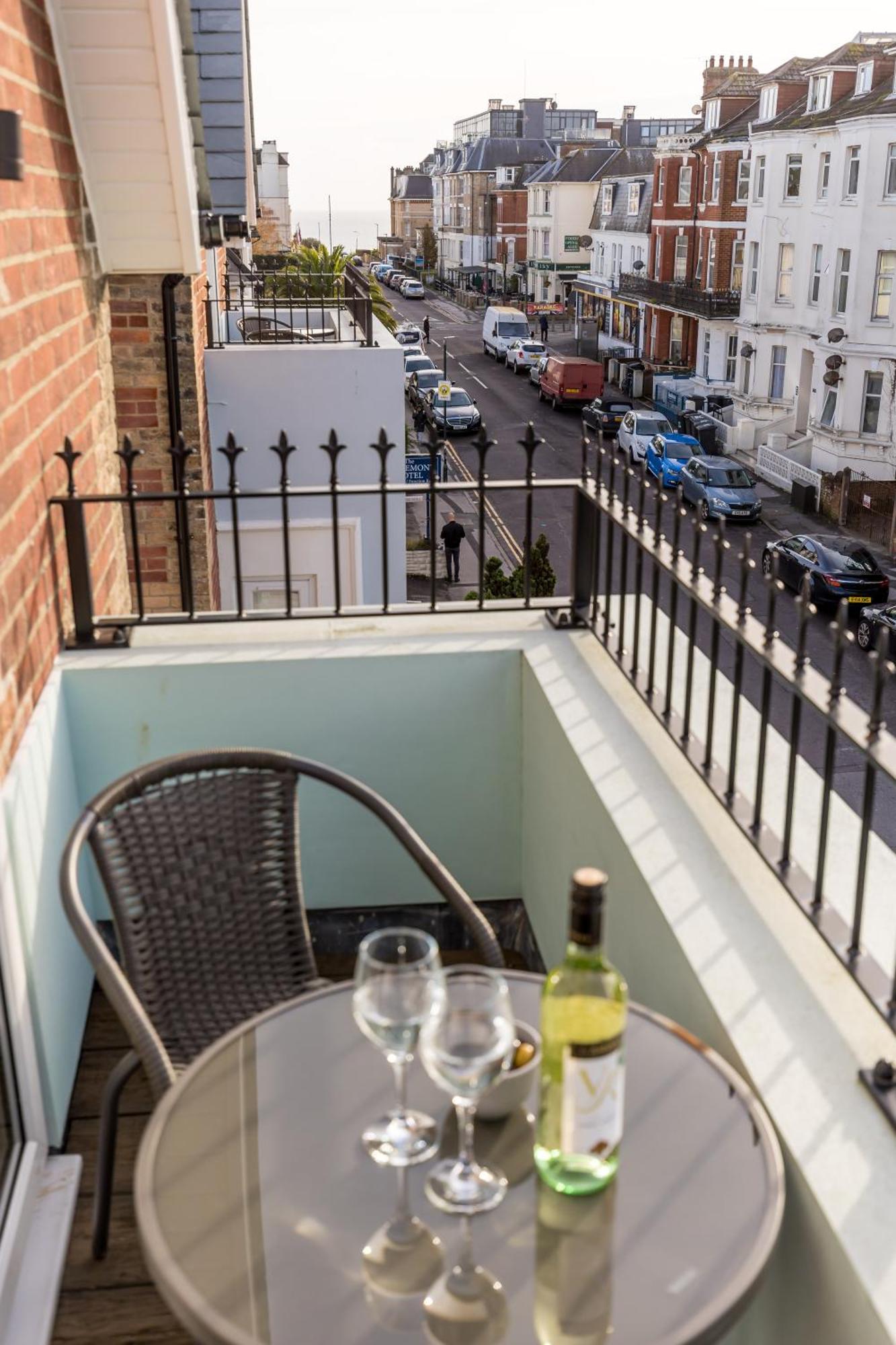 Sea Breeze - Pebbles Appartement Bournemouth Buitenkant foto